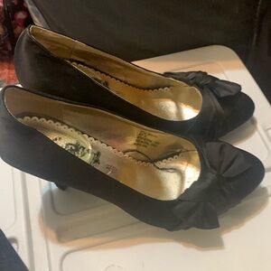 Women’s Black Heels